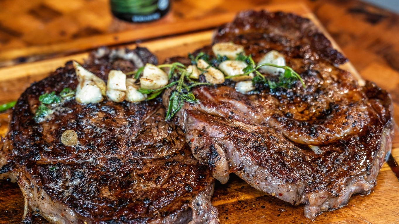 Image of Steak and Asparagus