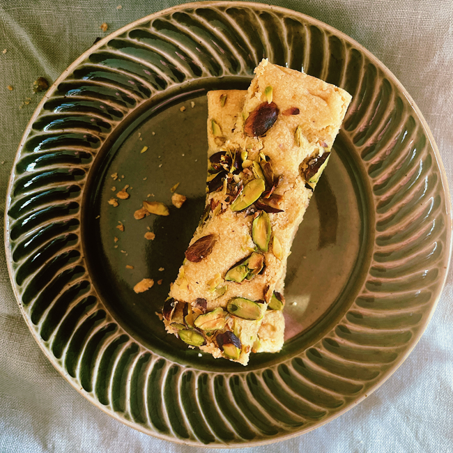 Image of olive oil & pistachio shortbread bars