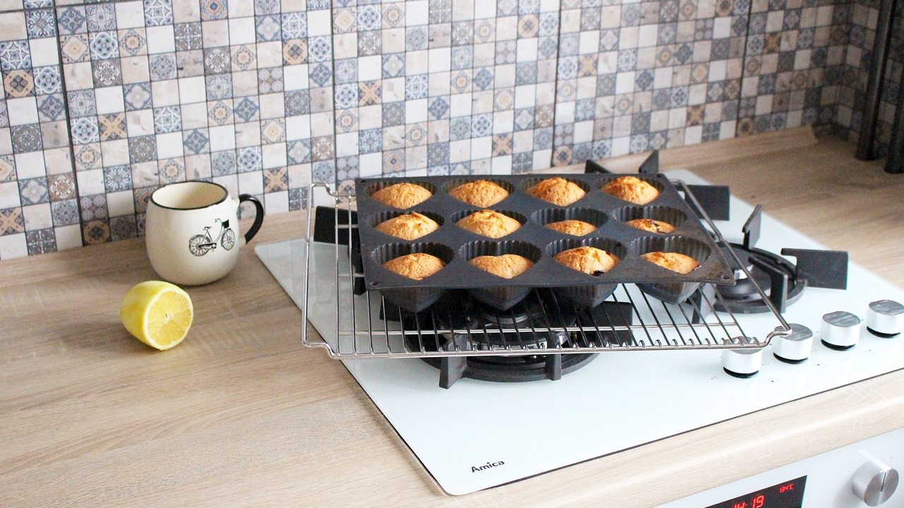 Image of Lemon Poppyseed Muffins