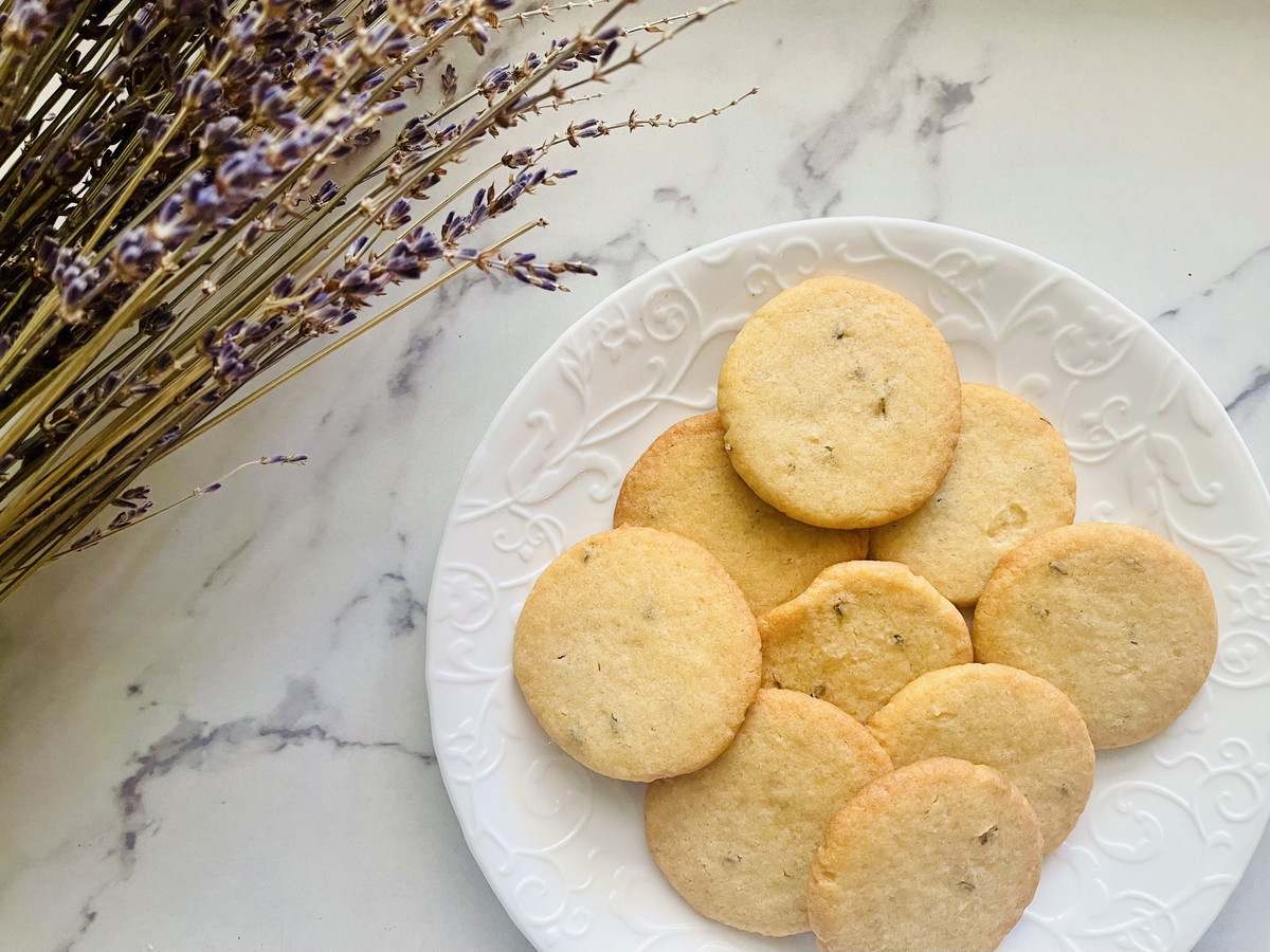Honey Lavender Shortbread Cookies