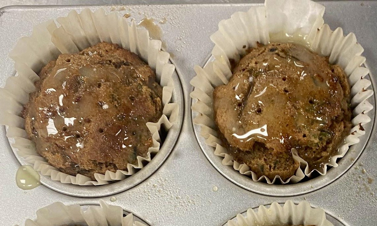 Orange-glazed ʻUlu Zucchini Muffins