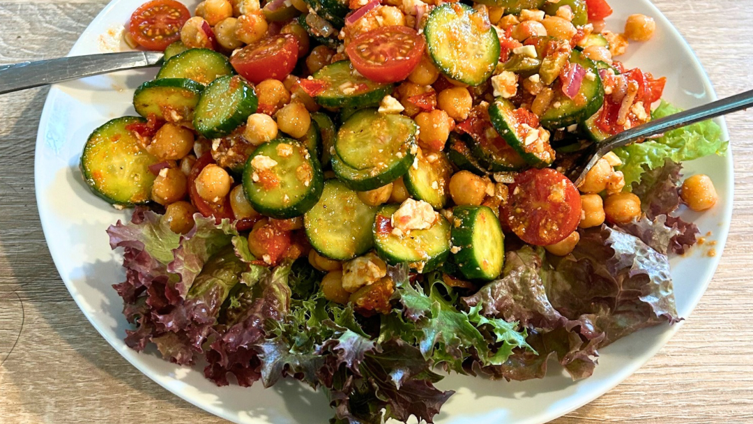 Mediterranean Chickpea Salad