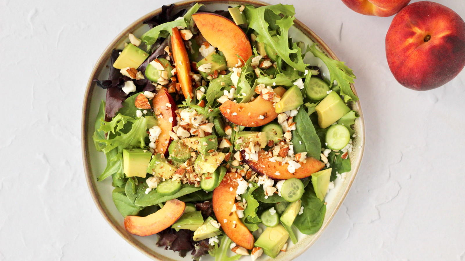 Image of Peach Salad with Balsamic Dressing