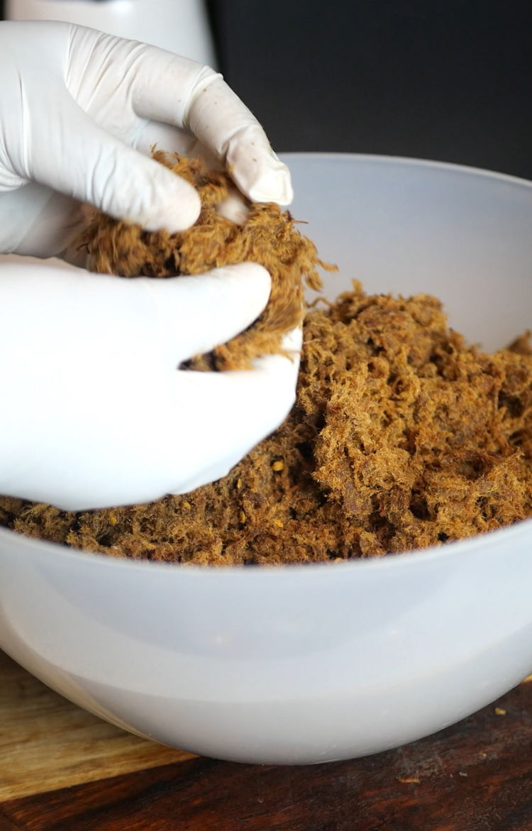 Image of After extracting the oil, gently run your fingers through the...