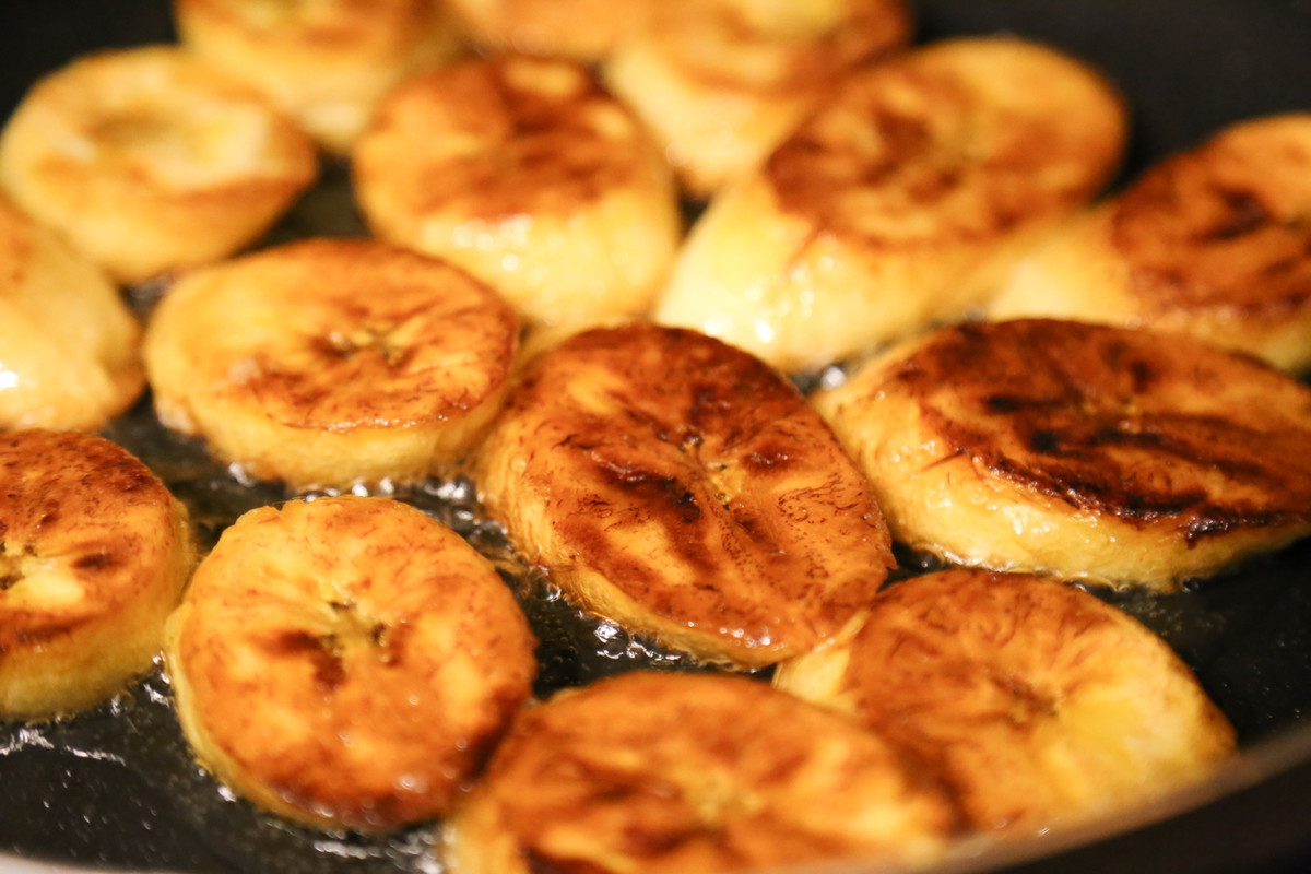 Simple and Delicious Pan Fried Plantains