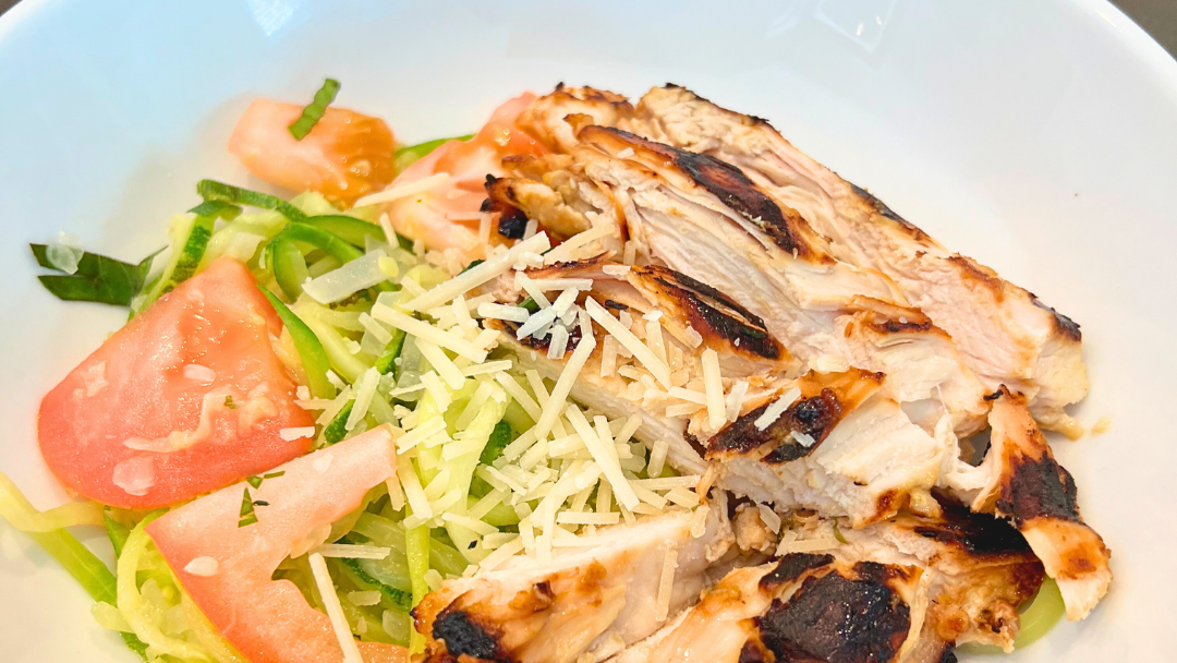 Image of Grilled Chicken with Zucchini Noodles