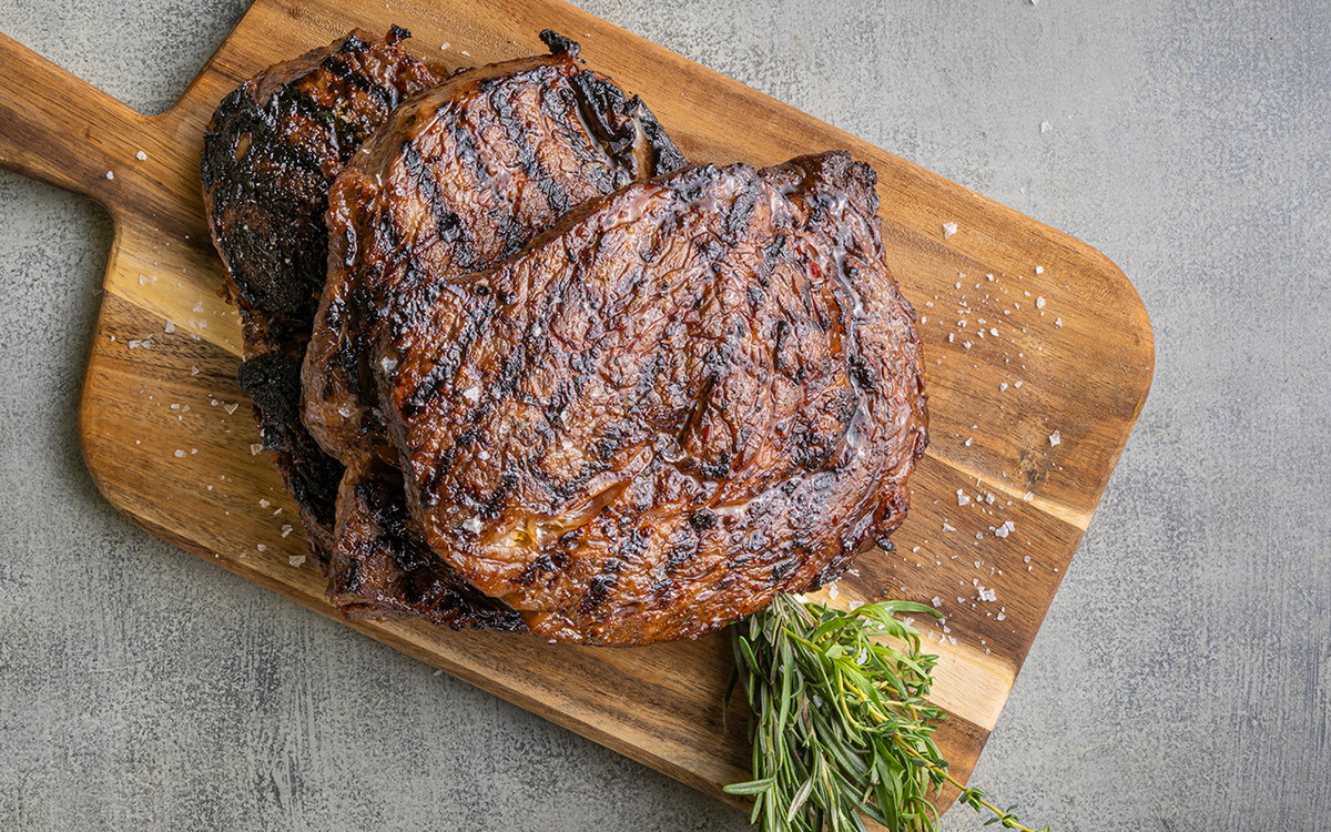 Steakhouse Ribeye: Restaurant Steaks At Home