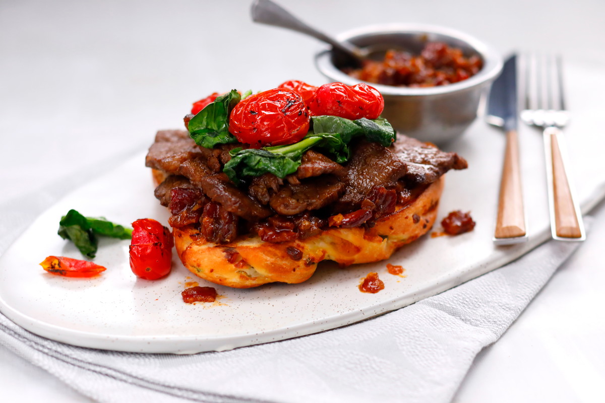 NY Strip Slices with Kurobuta Bacon Jam Sandwich