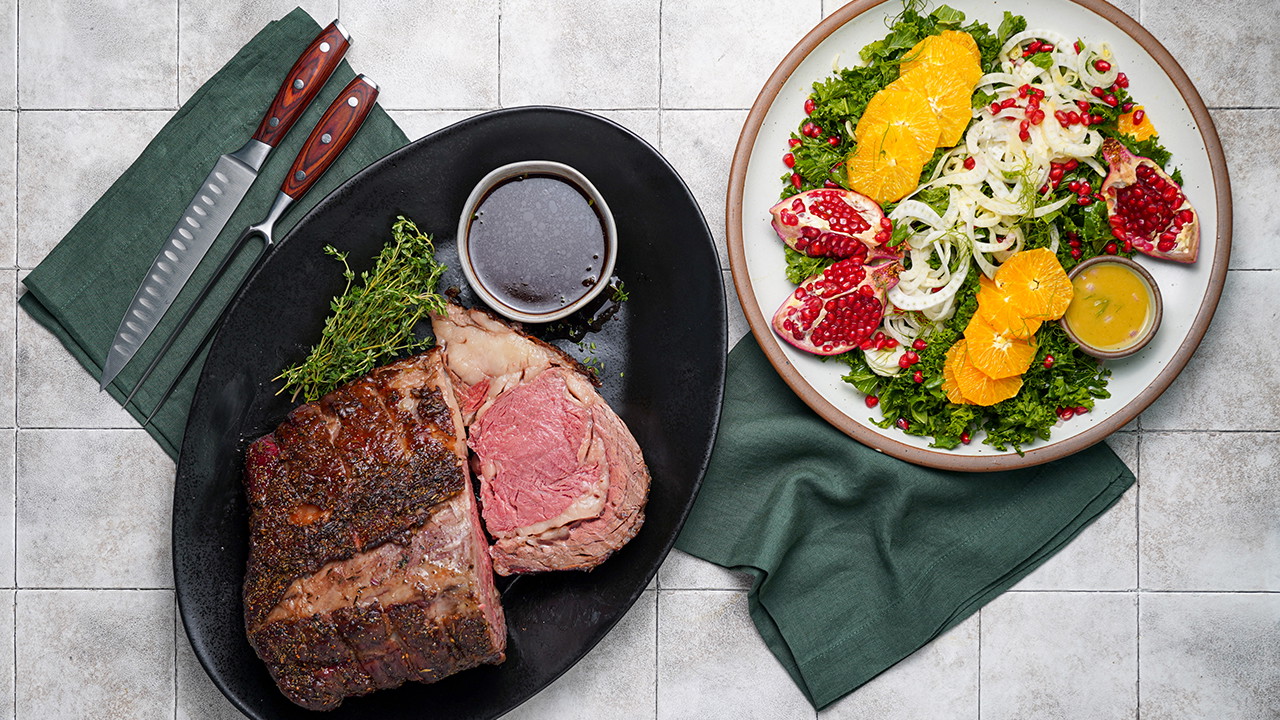 Oven Roasted Prime Rib with Red Wine Sauce