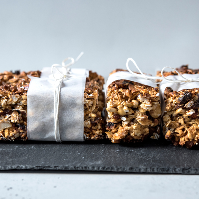 Image of Sweet Granola Bars with Max Sweets Marshmallows