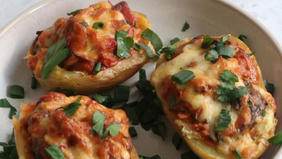Buffalo Chicken Potatoes-image