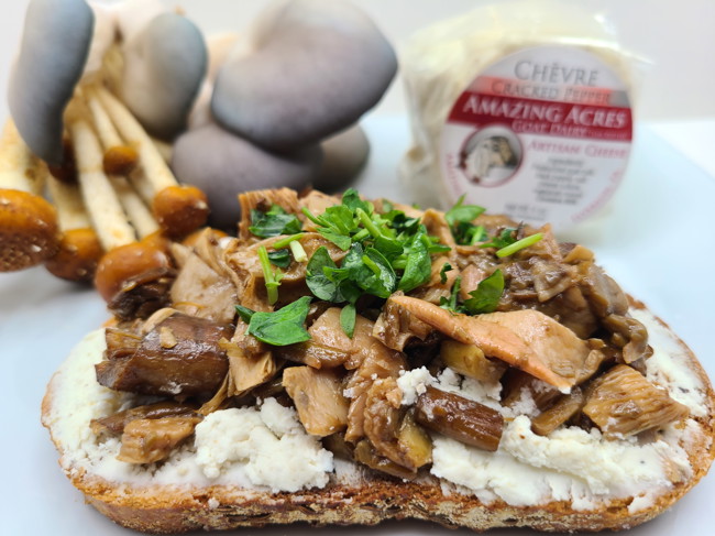 Image of Oyster Mushrooms, Chèvre (Goat Cheese) and Crusty Bread Recipe