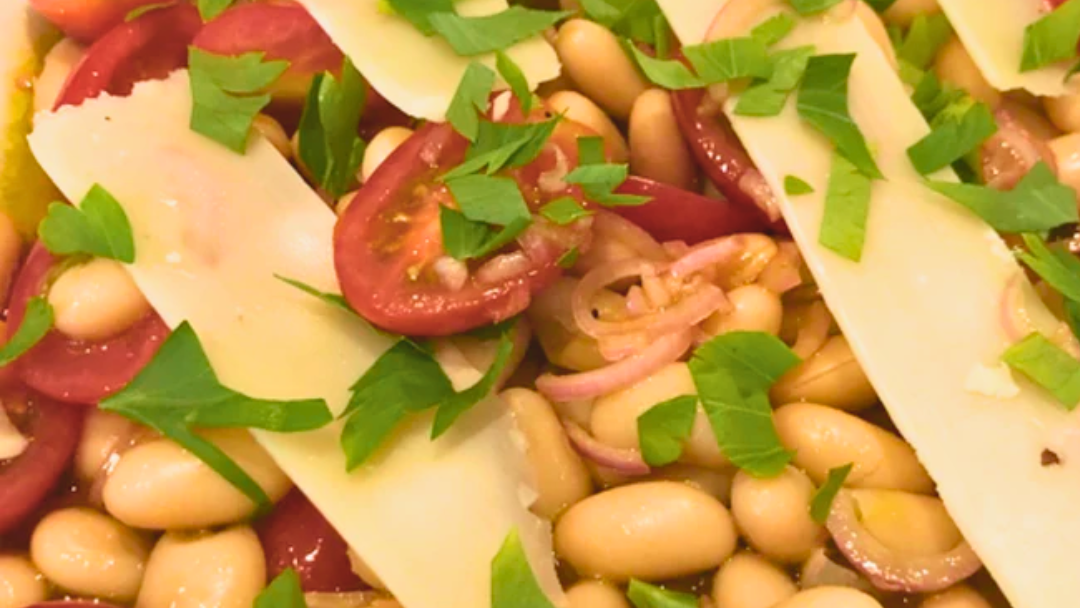 Image of Tomato and White Bean Salad