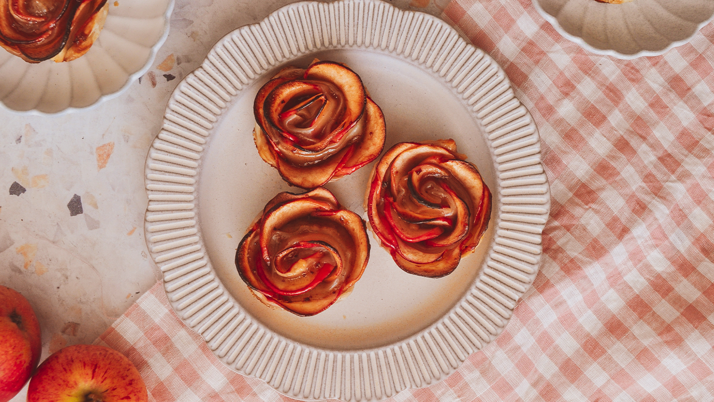 Mini Apple Puff Pastry Roses-image