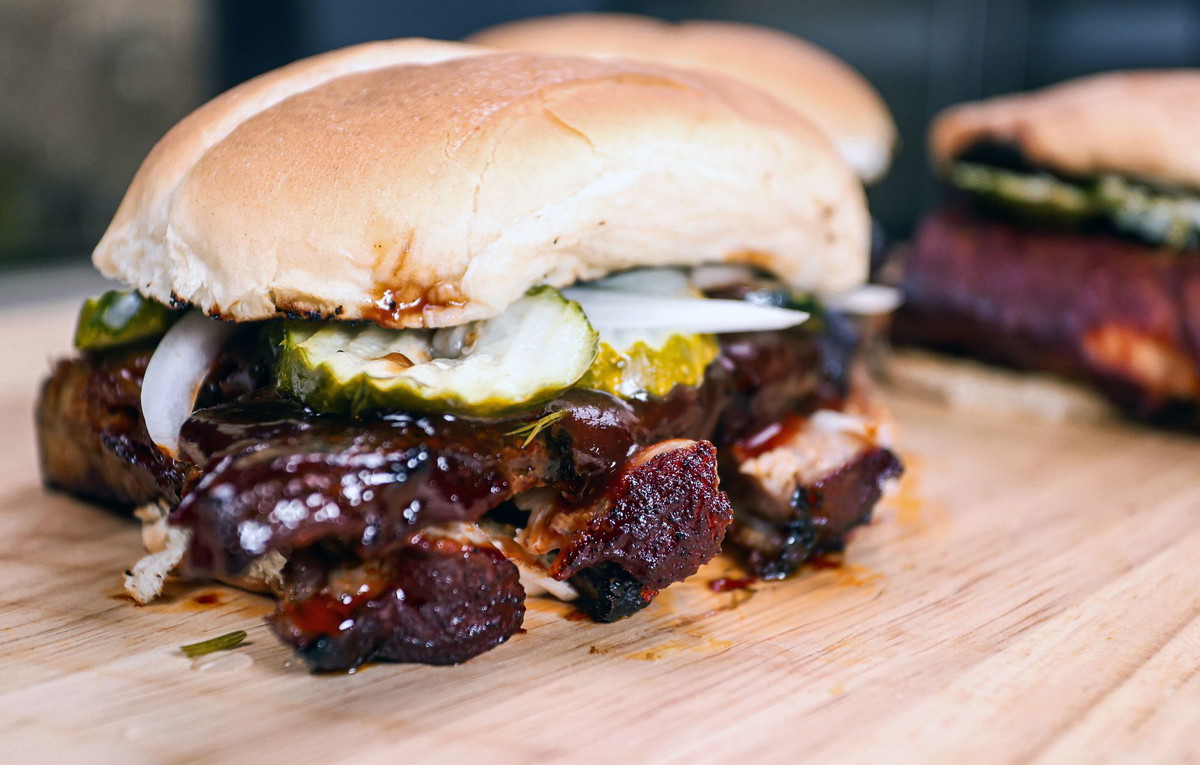 Copy Cat McRib Sandwich