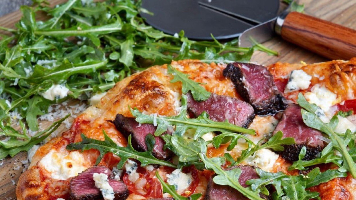 Image of Black & Blue Pizza with American Wagyu Tenderloin Pieces