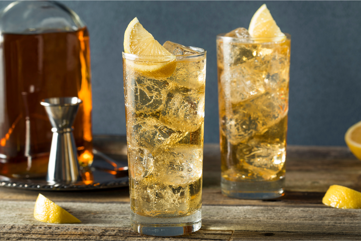 Whiskey Ginger & Bitters