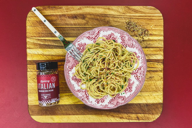 Image of Spaghetti with Garlic and Olive Oil (Aglio e Olio)