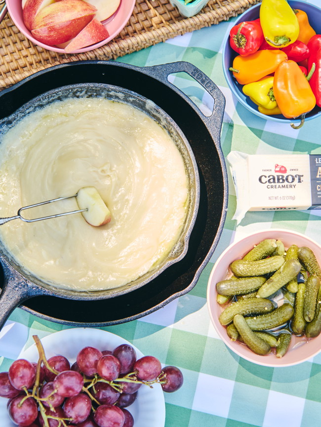 Image of Beer & Cheddar Fondue