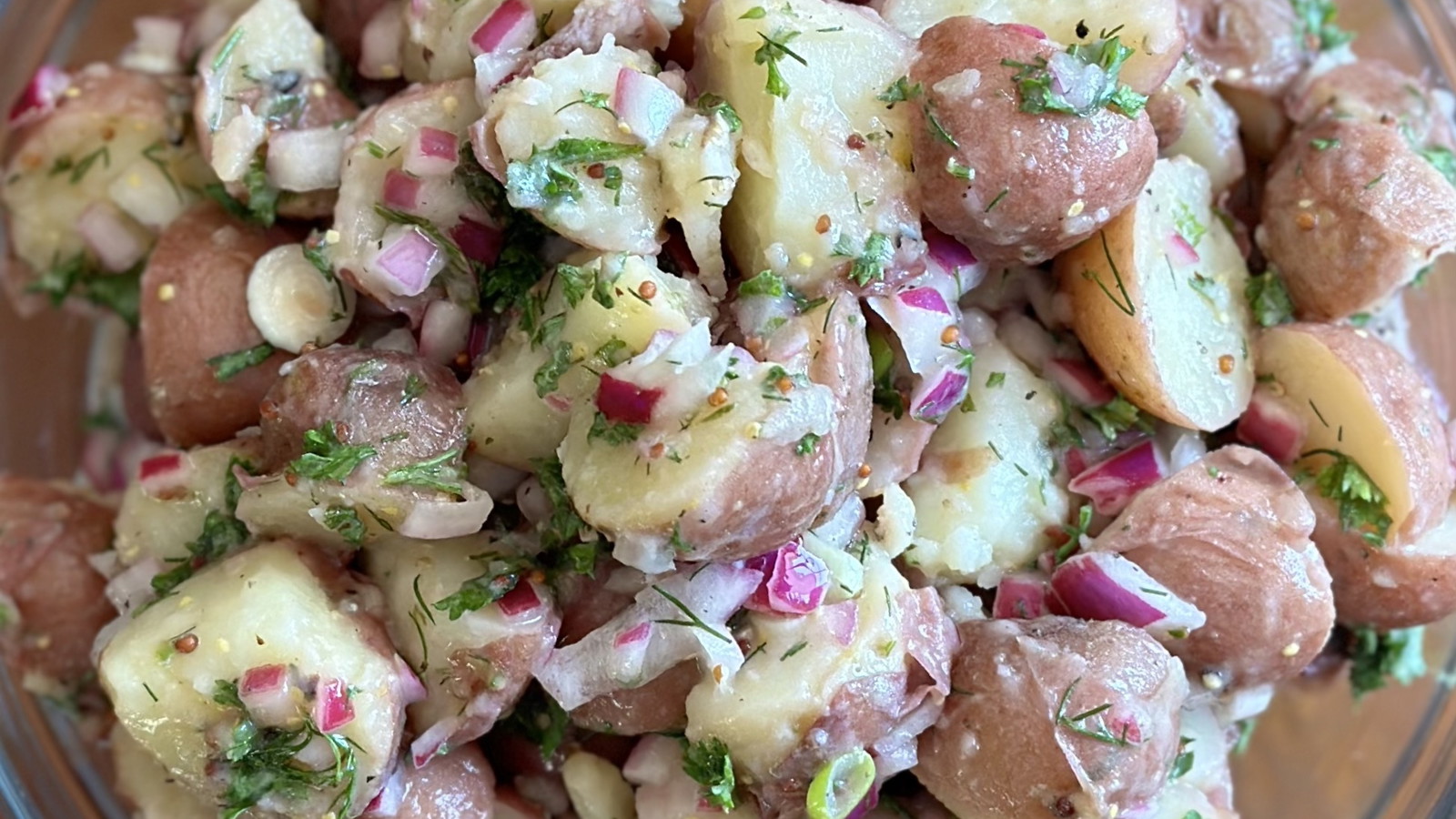 Image of Herby Potato Salad with Ranch Salt