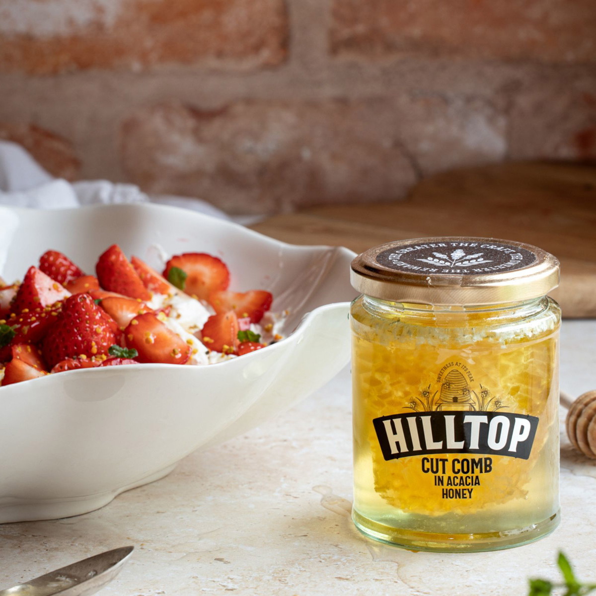  Cut Comb Eton Mess Strawberries & Cream