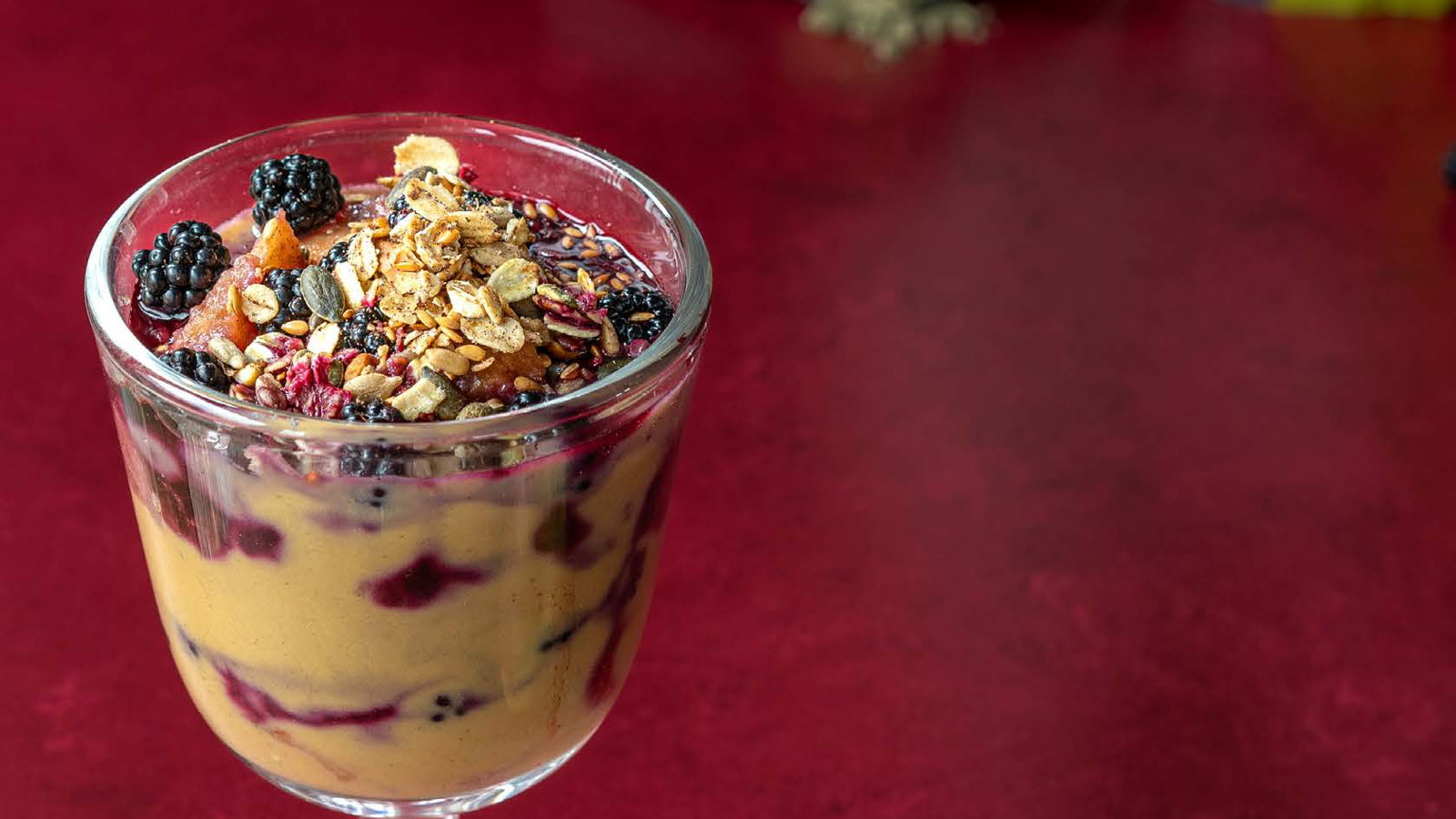 Image of Apple & blackberry crumble pot
