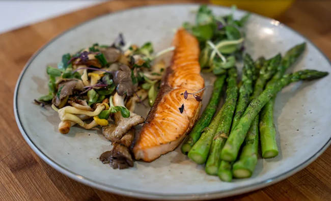 Image of Salmon and Asparagus Recipe