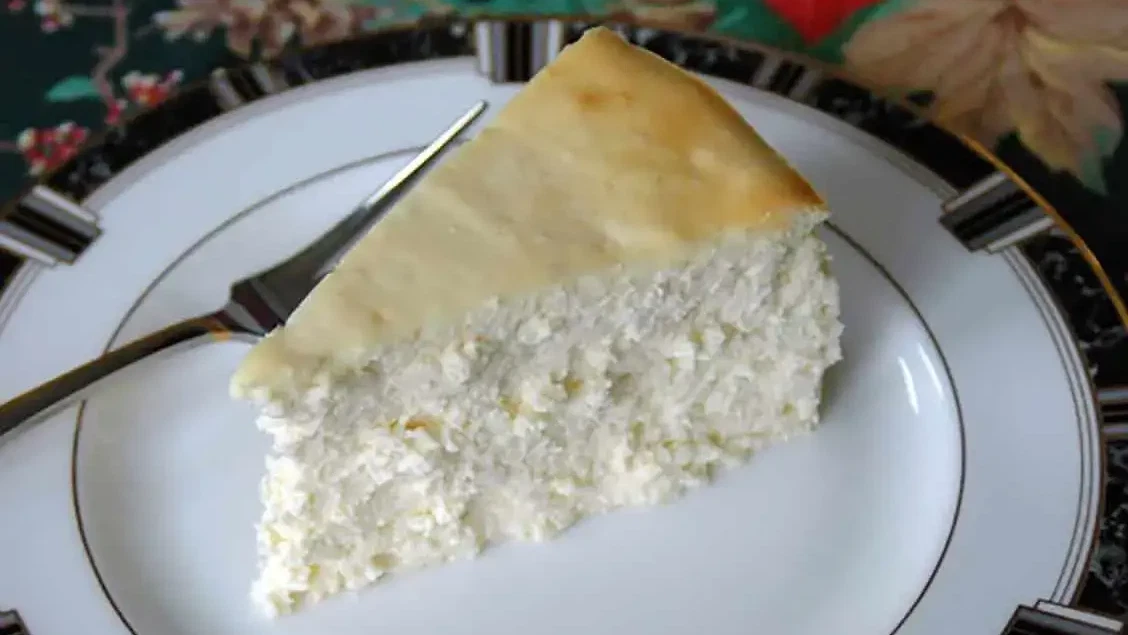 Image of Fluffy Crustless Cheesecake