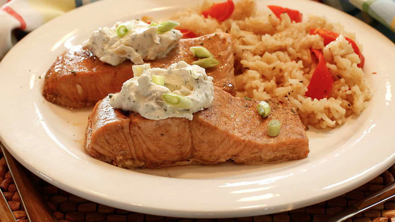 Image of Garlic Herb & Artichoke Salmon