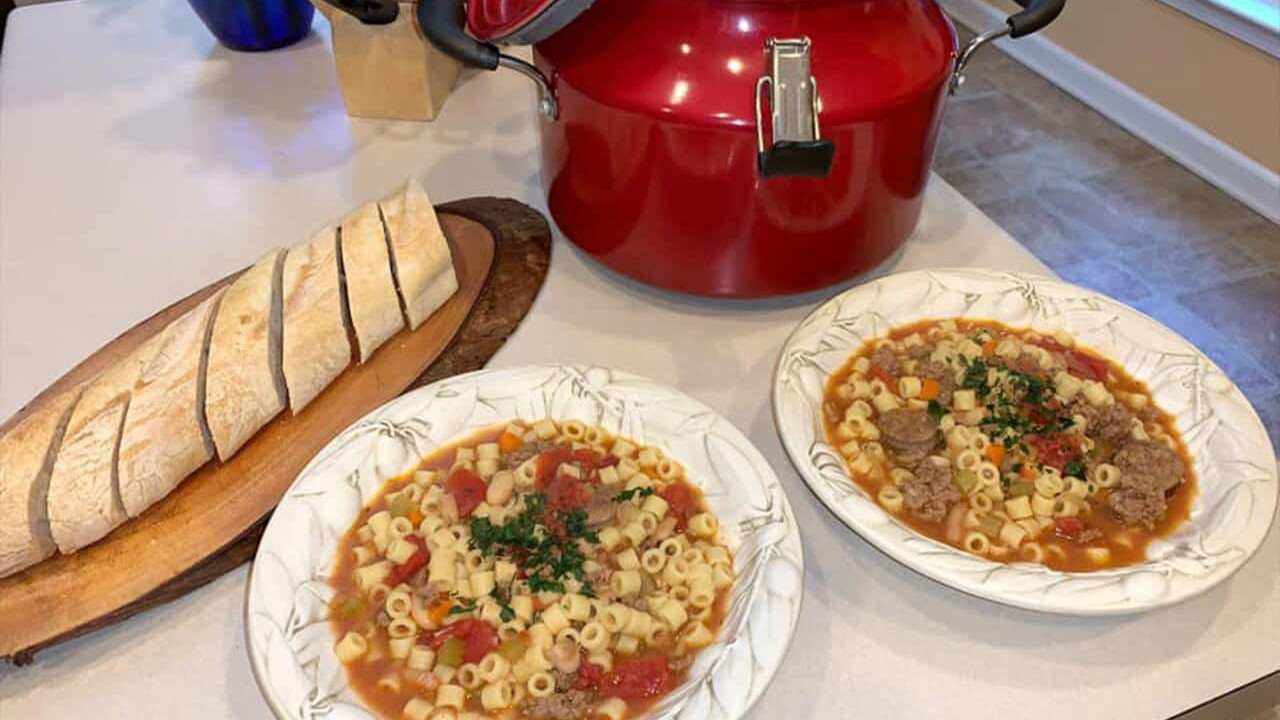 Image of Beef Cannellini Bean Minestrone Soup