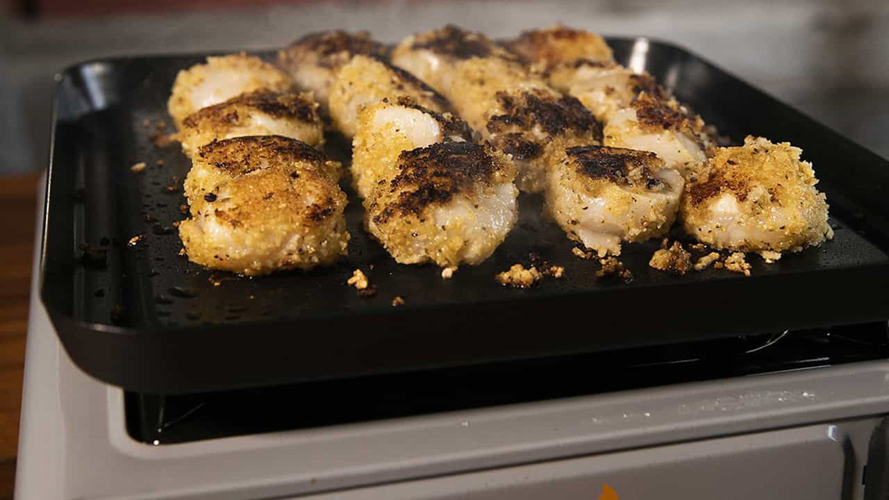 Image of Garlic Parmesan Crusted Scallops