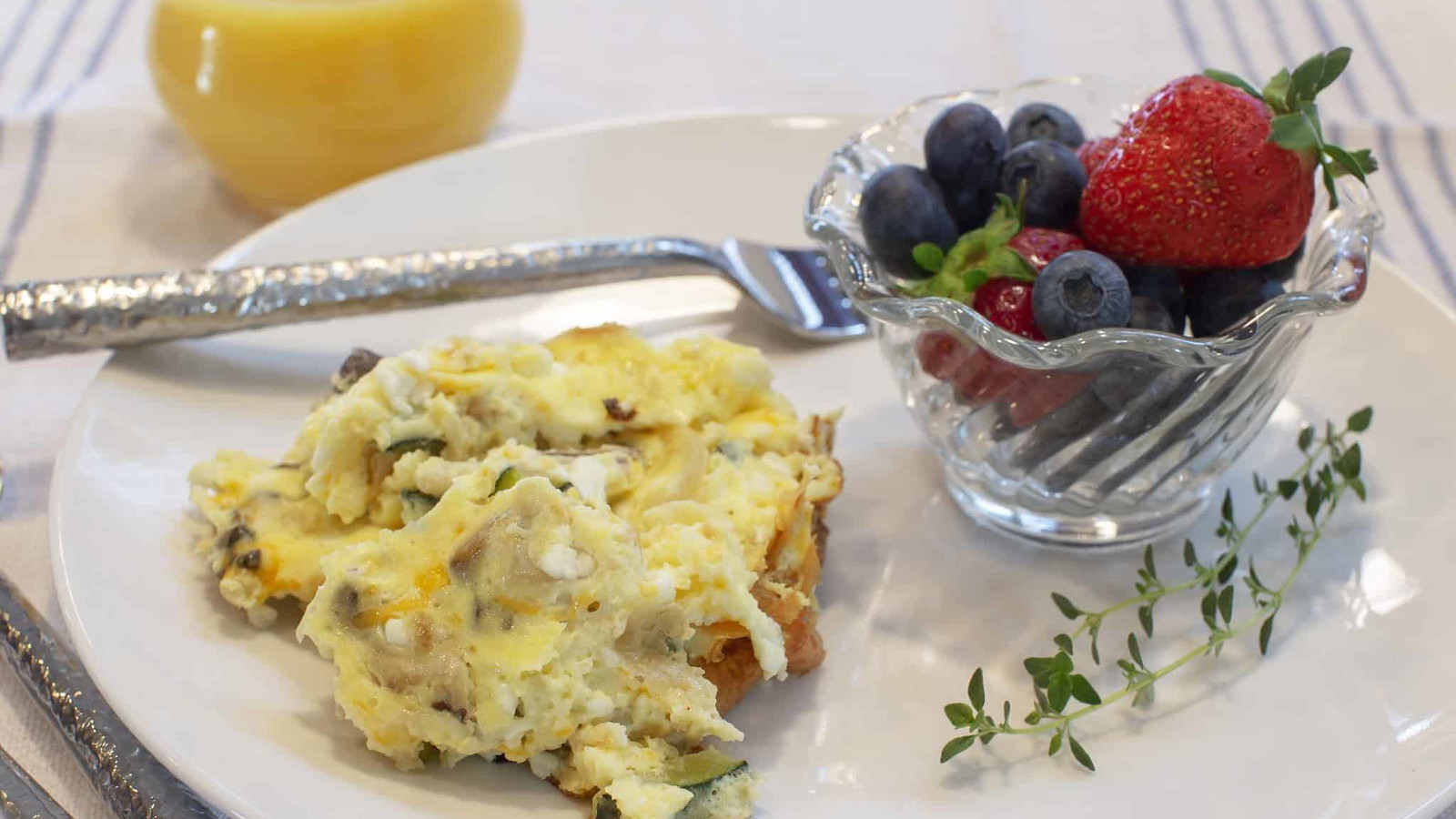 Image of Cheesy Vegetable & Egg Scramble