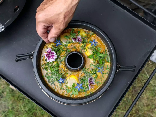 Image of Flambéed yellow shakshuka