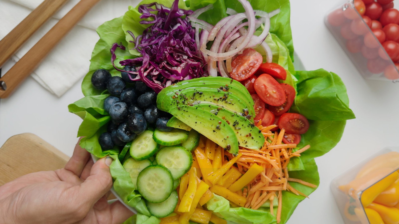 Image of Rainbow Salad with Balsamic Dressing 