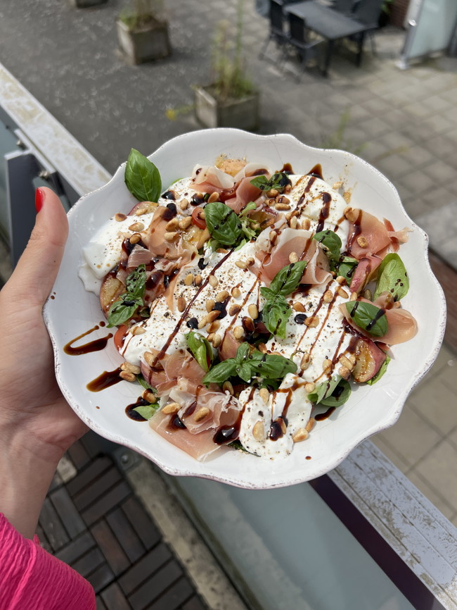 Image of Burrata Salade met Gegrilde Perzik