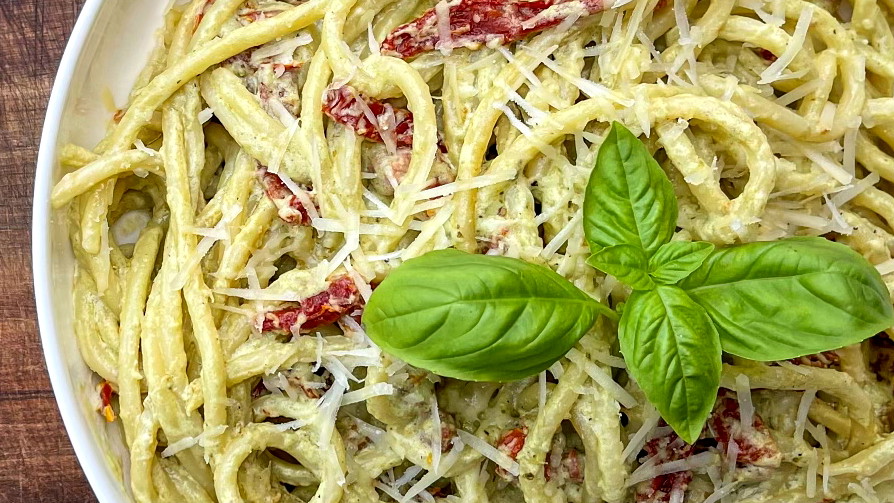 Image of Creamy Pesto Pancetta Pasta