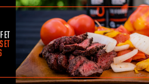 Image of Onglets de bœuf et salade de fruits et légumes grillés