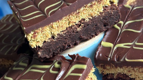 Image of The Viral Dubai Chocolate Bar Brownie Recipe - Pistachio Cream Kunafa Brownie 