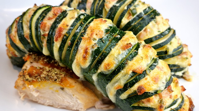 Image of Stuffed Zucchini with Chicken, Pumpkin & Oregano