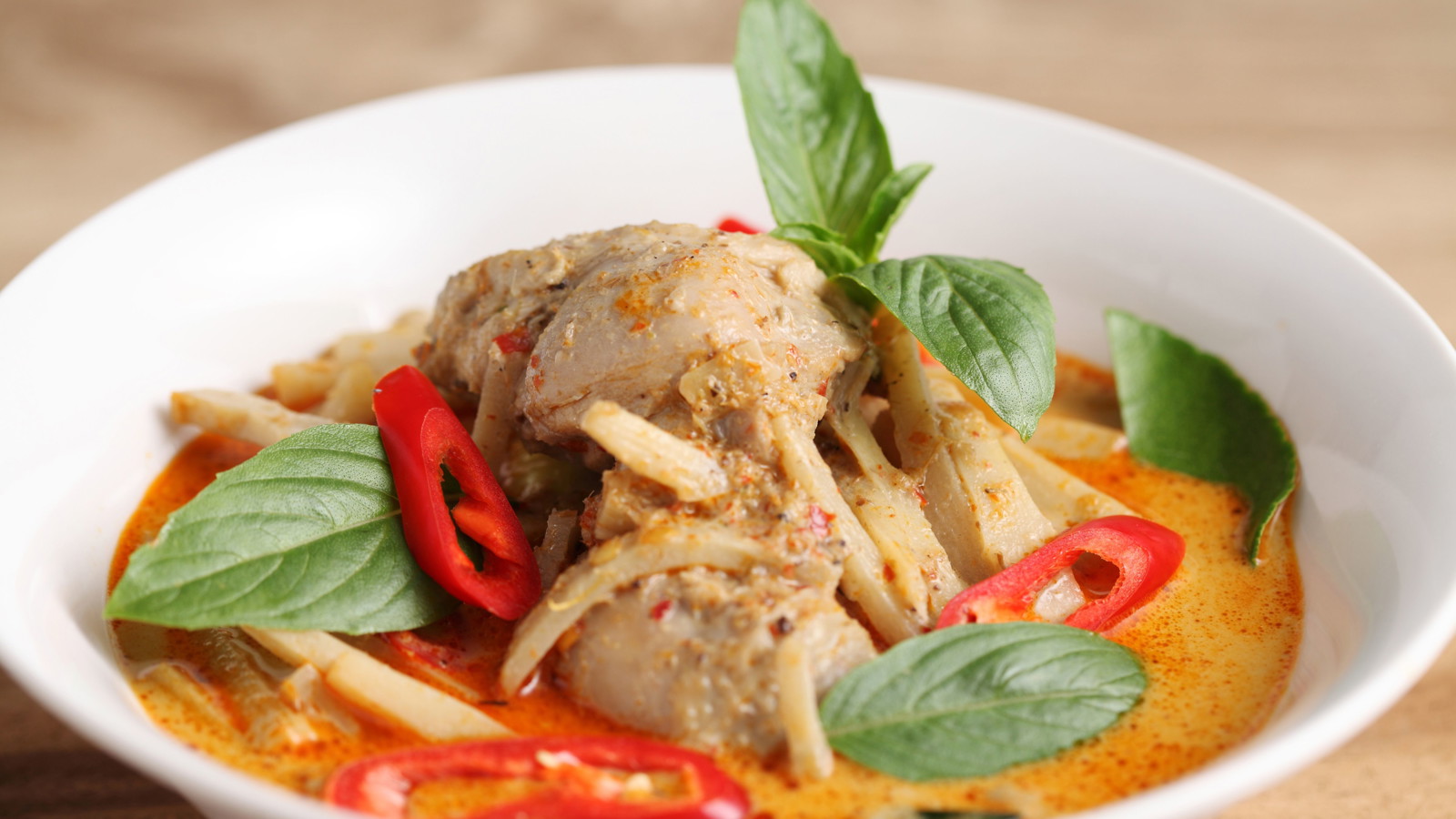 Image of Émincé de poulet aux pousses de bambou