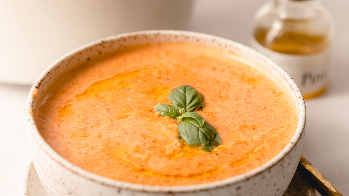 Image of Vegan Roasted Red Pepper Bisque