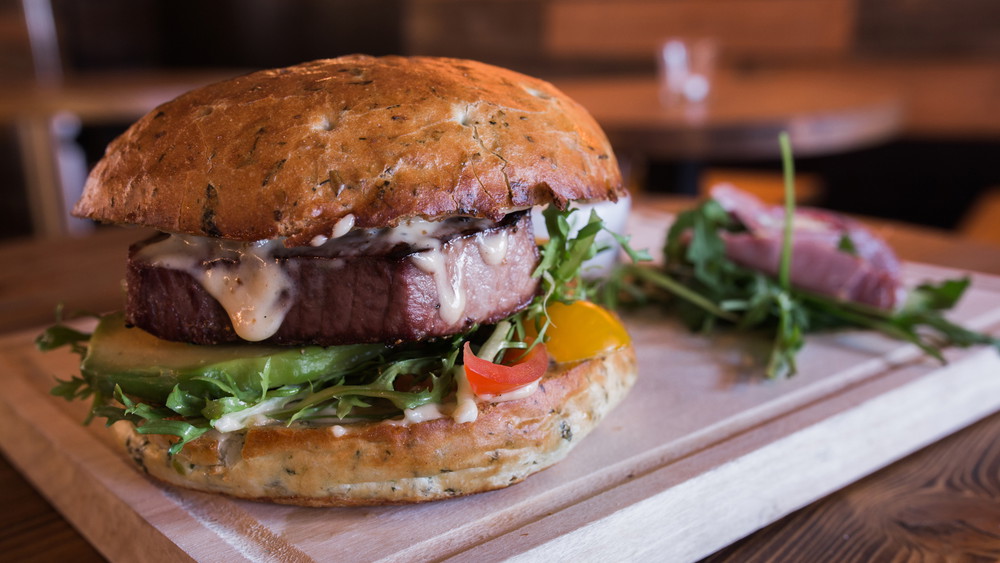 Image of Tuna Steak Burger with Lemon Caper Aioli