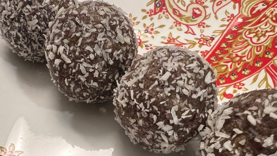 Image of Protein No-Bake Bites with Forbidden Rice Conjee