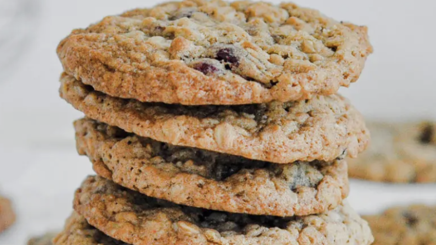 Image of Chia Oatmeal Cookies with Chai Masala