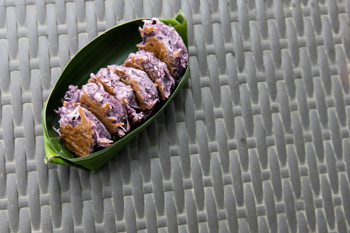 Tasty Maqui Berry Coconut Balls Recipe