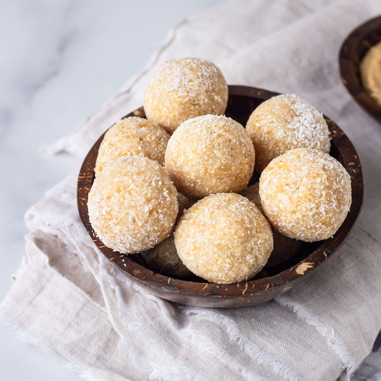 calories peanut butter balls
