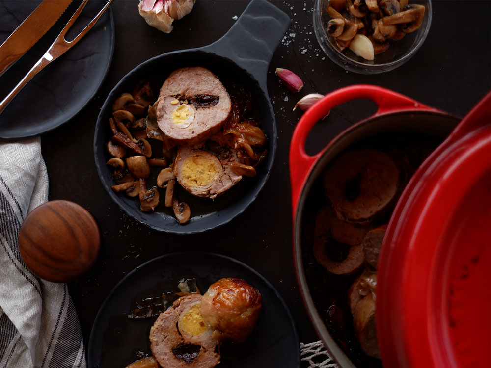 Pollo relleno en cocotte (receta tradicional)