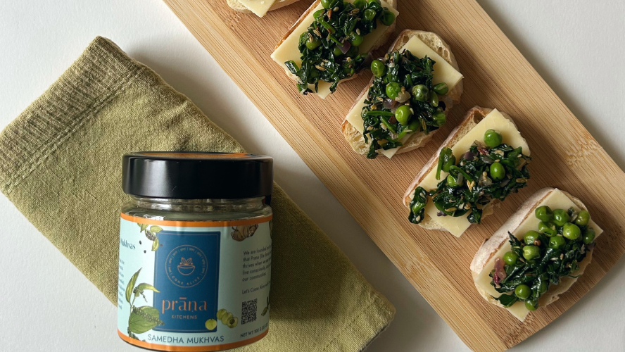 Image of Spinach Cheese Crostini with Samedha Mukhvas