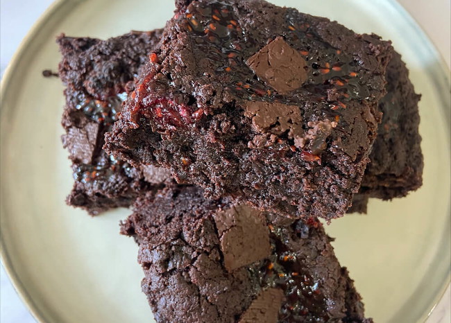 Image of Vegan Chocolate Brownies Recipe (with Gluten-Free Option)