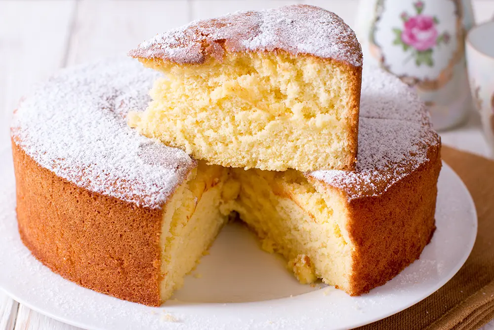 NEVER-FAIL SPONGE CAKE